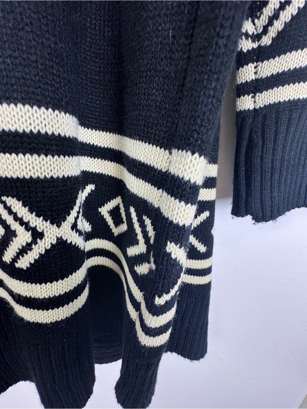 Hot & Delicious Skull Cardigan Sweater Black Ivory Open Front Goth Boho M/L Fall - Picture 15 of 16
